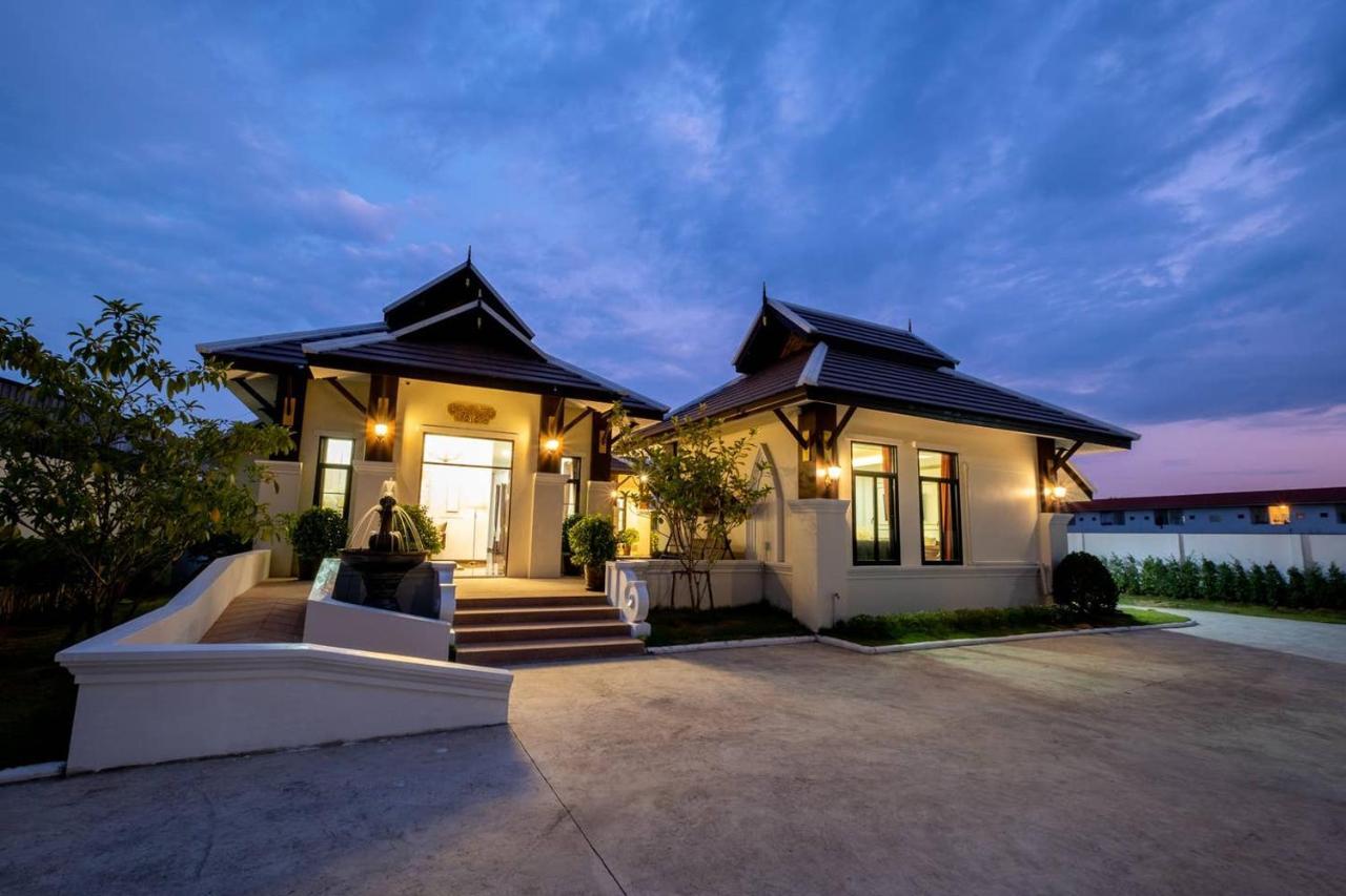 Lanna Kamin Pool Villa Airport Чіангмай Екстер'єр фото